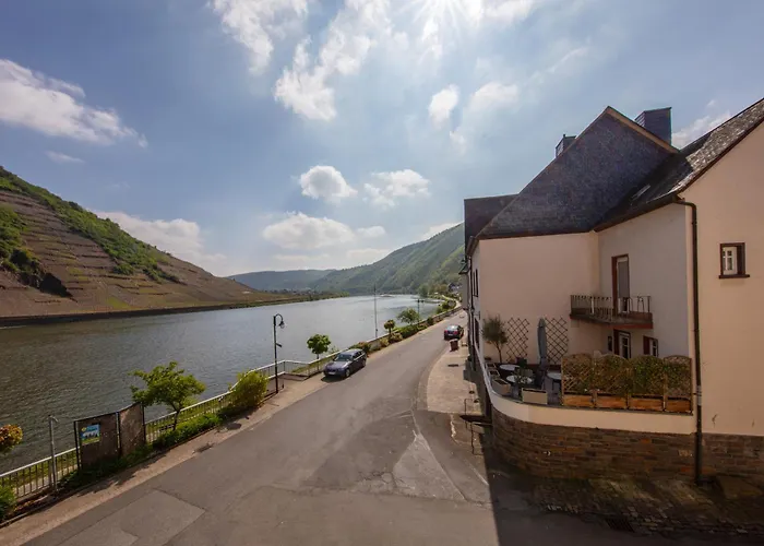 Hotel Zum Moselstrand